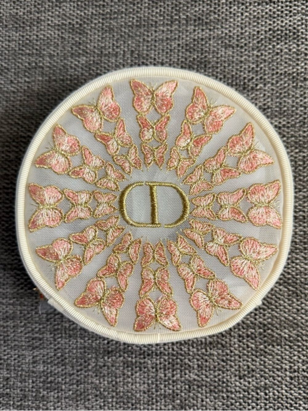 Dior Beauty Mother’s Day Embroidered Butterflies Round Pouch Makeup Bag New - Picture 9 of 17